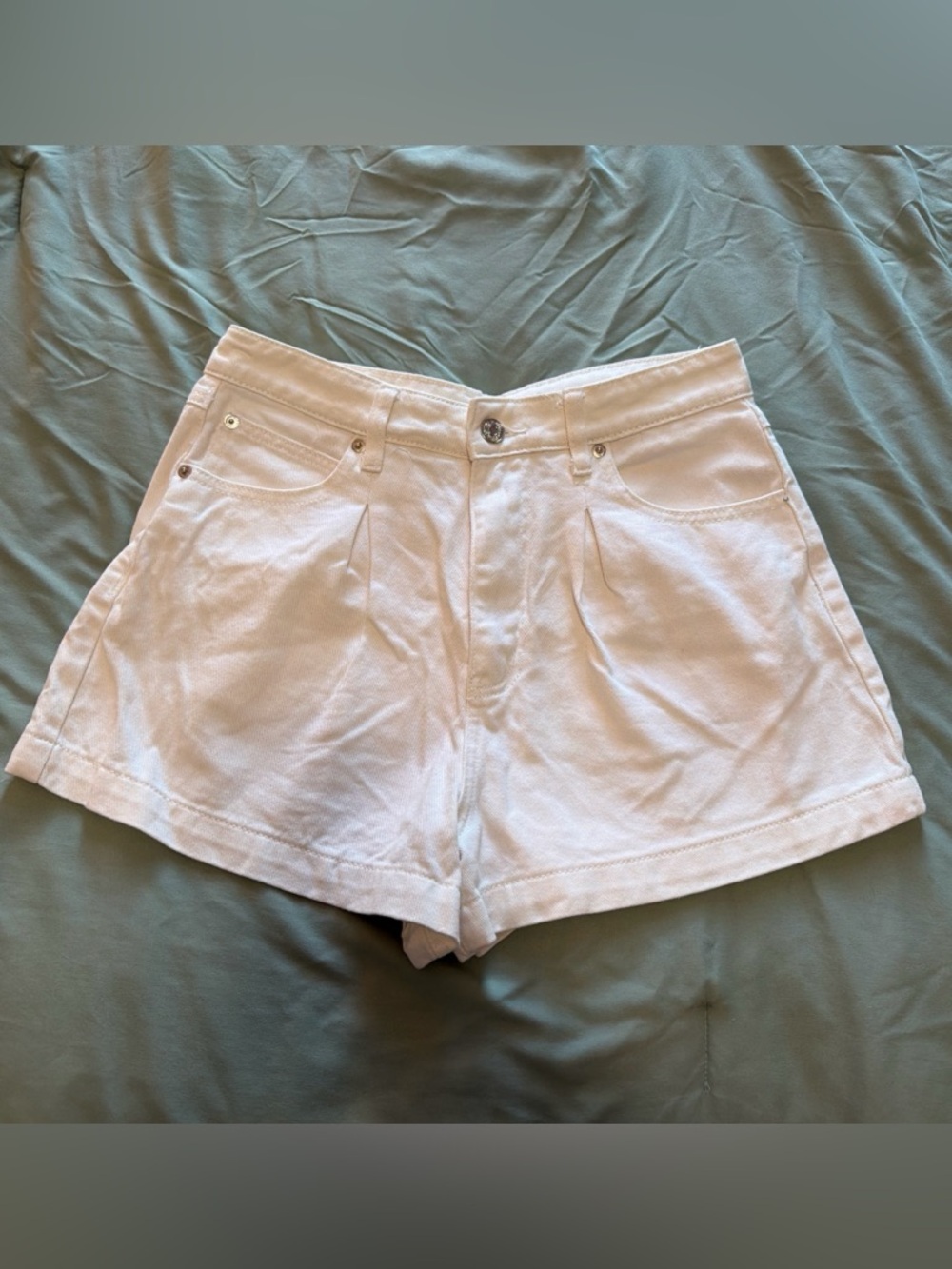 Forever 21 White High-Waist Jean Shorts